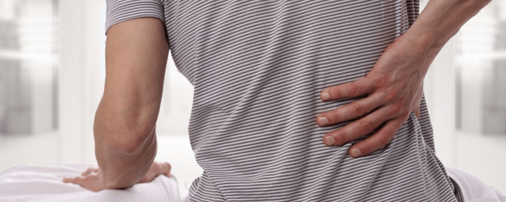 男性腰痛怎么回事 男性腰痛可以吃什么 男性腰痛怎么办